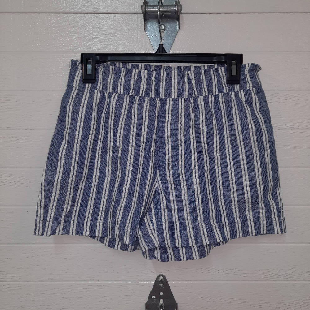 NWOT Loft Ladies Shorts
